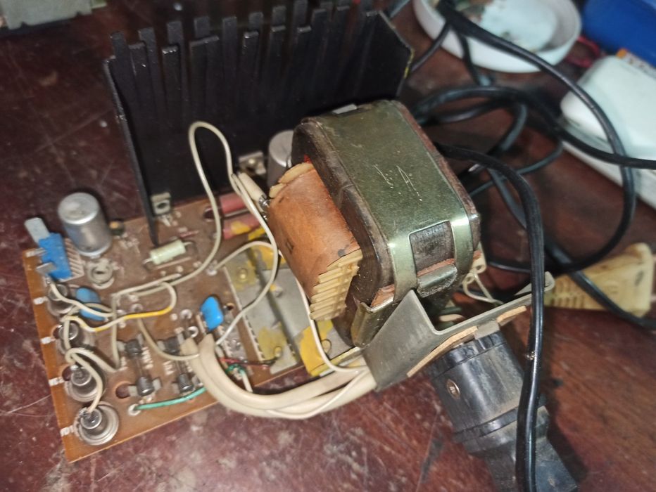 Блок питания телевизора.