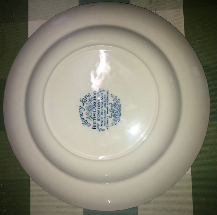 Pratos ingleses ironstone