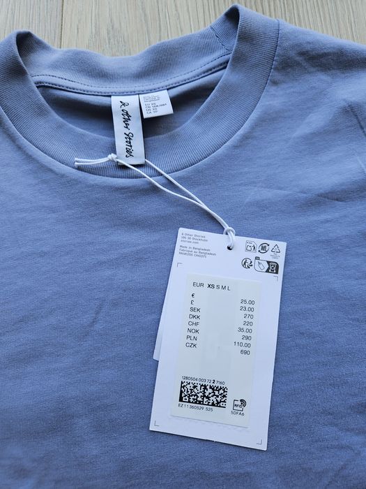 & Other Stories t-shirt cropped  r.xs/34