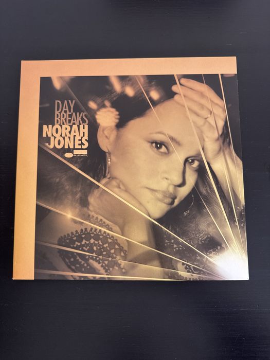 Norah Jones - Day Breaks 2016 Vinyl