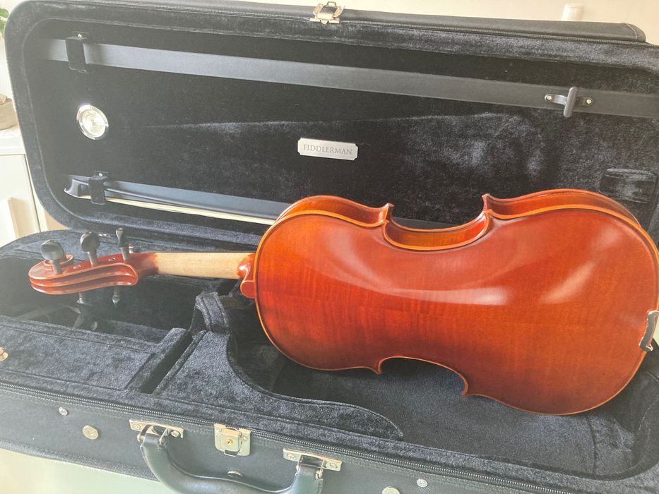 Viola d’arco de 5 cordas64584501658499121