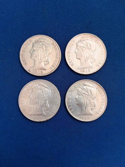Moedas de 50 Centavos Prata Portuguesa