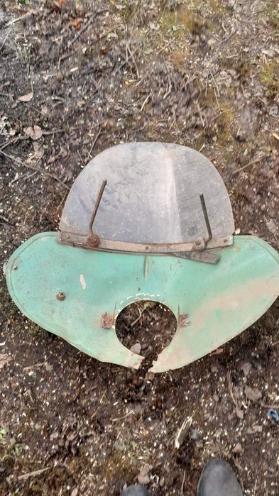 стекло для мотоцикла, раритет.