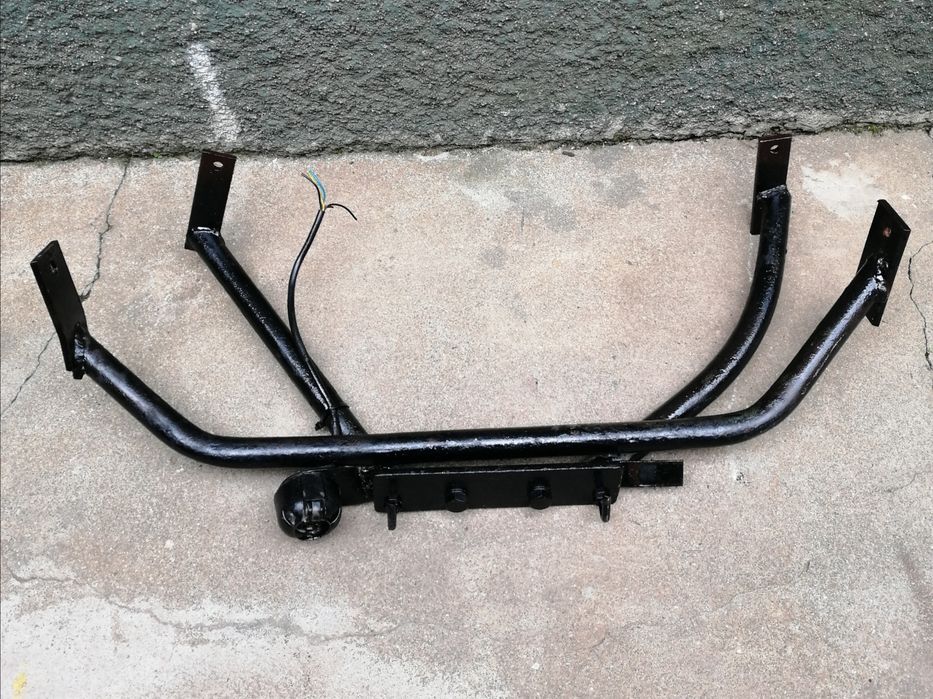 Lança de reboque para carro