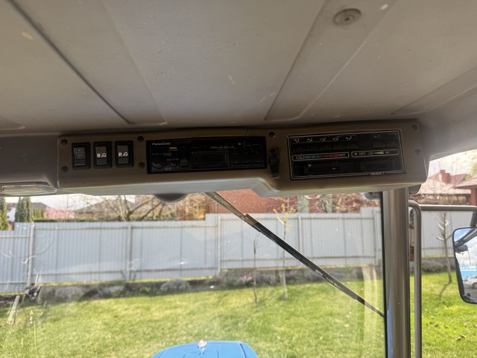 Ісекі Iseki трактор Японія