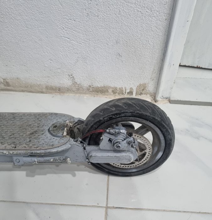 Trotinete para Peças sem Carregador