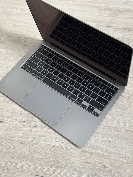 MacBook Air M1 8gb 256gb