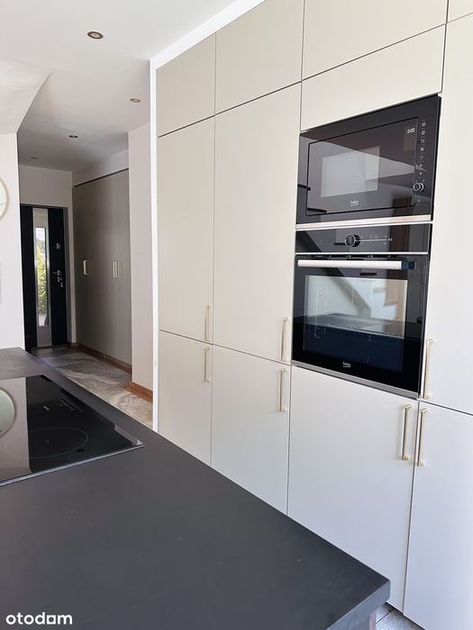 93 m² | Ogród 130 m² | Taras na dachu | Pompa ciepła | 11 min do Rynku