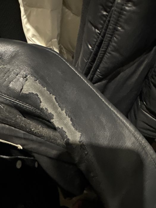 курточка косуха Mango