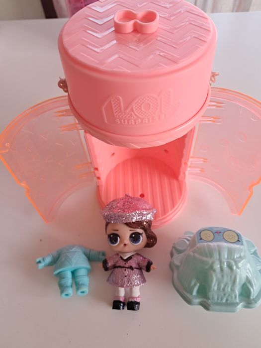 Boneca LoL Surprise
