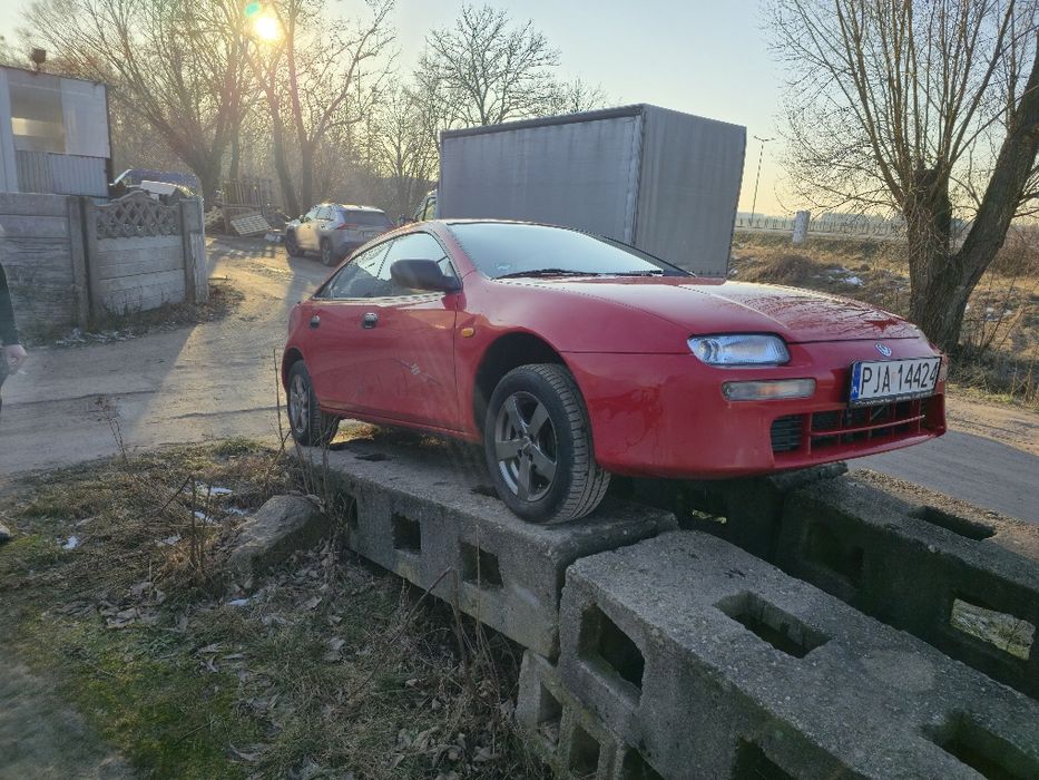 Mazda 31 lat  klasyk rarytas gratka dla fanów Marki maly przebieg bez