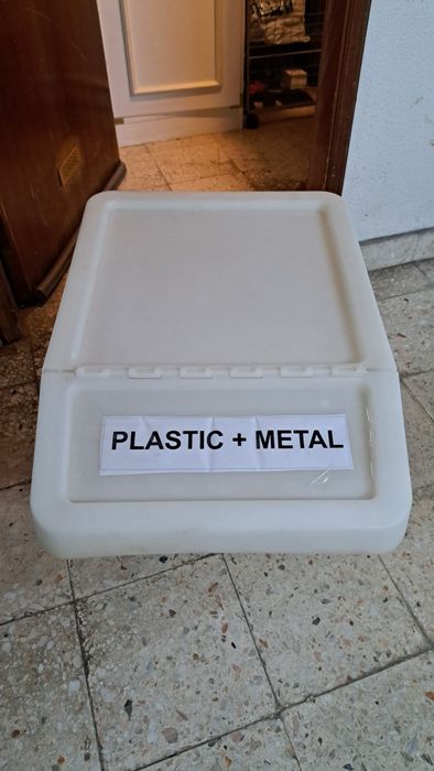 Caixa grande de arrumação uso versátil