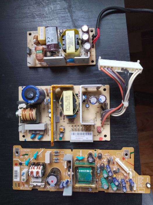 Блоки питания 3 шт .