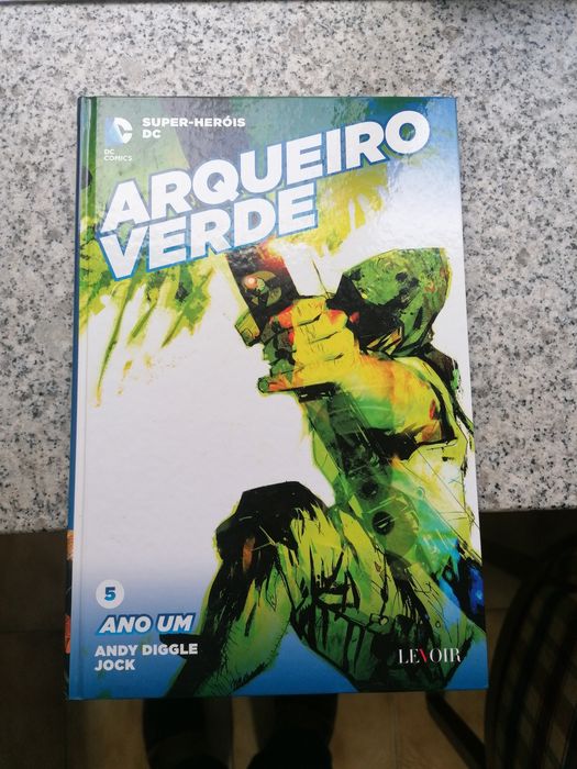 Arqueiro Verde - Ano Um (Green Arrow - Year One)