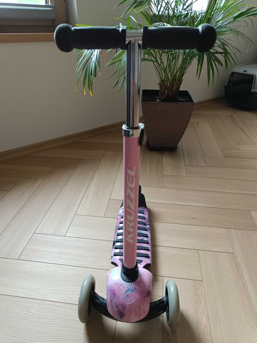 Hulajnoga trójkołowa Kruzzel Rapid dla dzieci