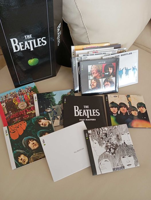 The Beatles caixa compilação com 16 álbuns - Edição Limitada
