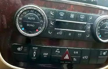 Mersedes R-class Long первый и  единственный владелец куплен  новым