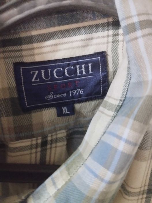 Camisa Zucchi Verde seco bom estado