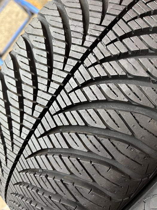 195/50/15 R15 Goodyear Vector4Seasons всесезонні 2 шт
