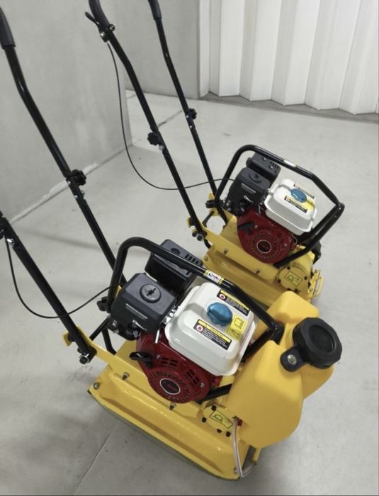 Placa vibratoria a gasolina 6.5cv 65kg