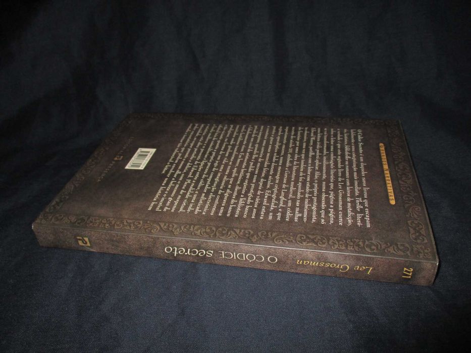 Livro O Códice Secreto Lev Grossman Presença