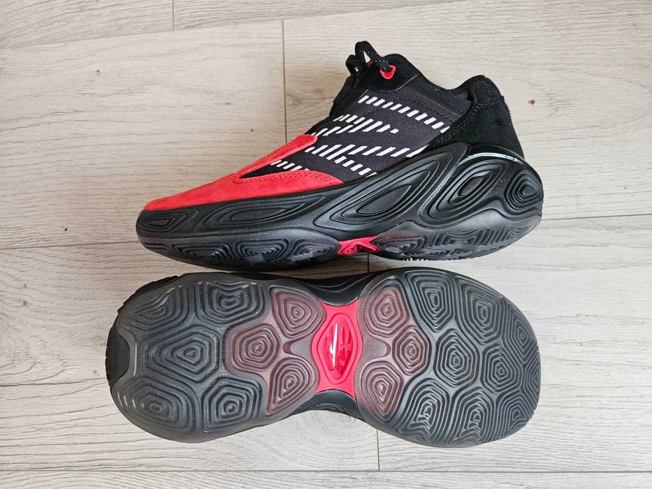 Buty New Balance BBFRSHL2 - czerwone do koszykówki