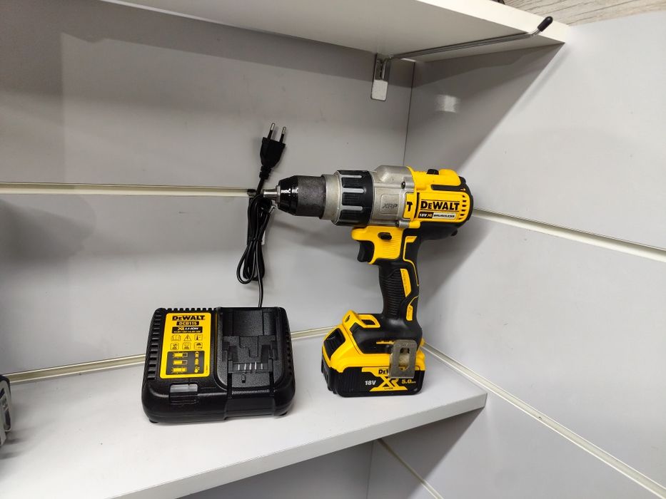 Вживаний DeWalt DCD 996 акумуляторний шуруповерт з ударом Деволт