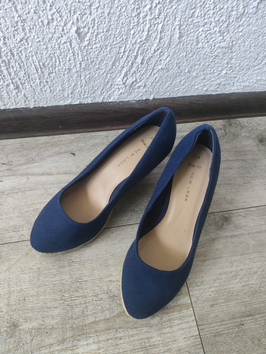 Nowe botki na koturnie 38 New Look półbuty