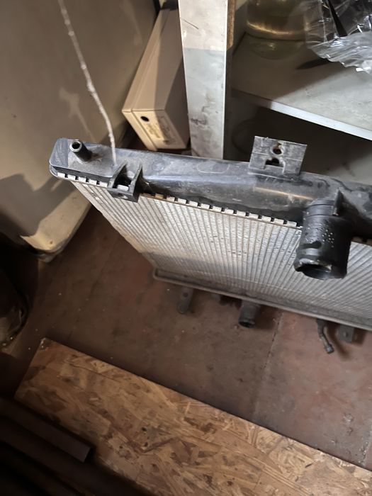 Радіатор Honda accord 8 б/у