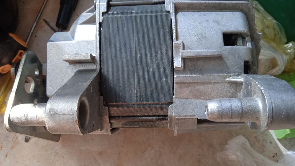 Продам эл.двигатель Сименс