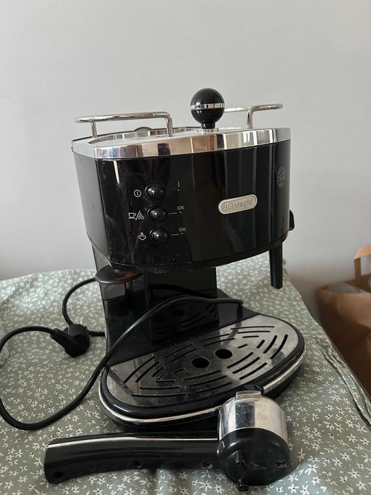 Ekspres do kawy delonghi