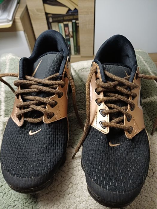 Buty Nike Air Vapormax 35  wkl 22 damskie