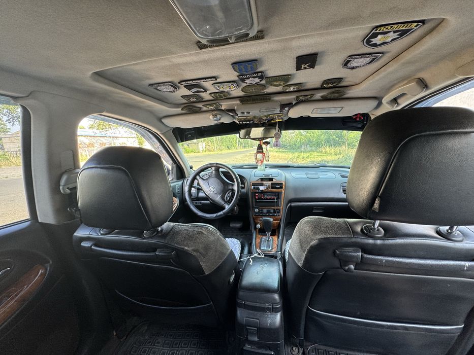 Nissan Maxima A33 3.0