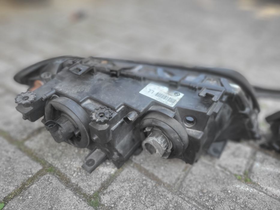 Vendo faróis E46 150cv facelift