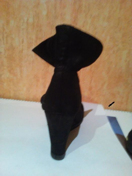 buty kozaki, botki-na koturnie (roz.39) śniegowce - 37/38 od55zł