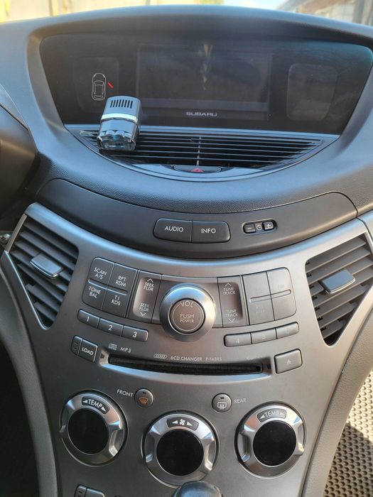 Subaru Tribeka 2008 г. В 10