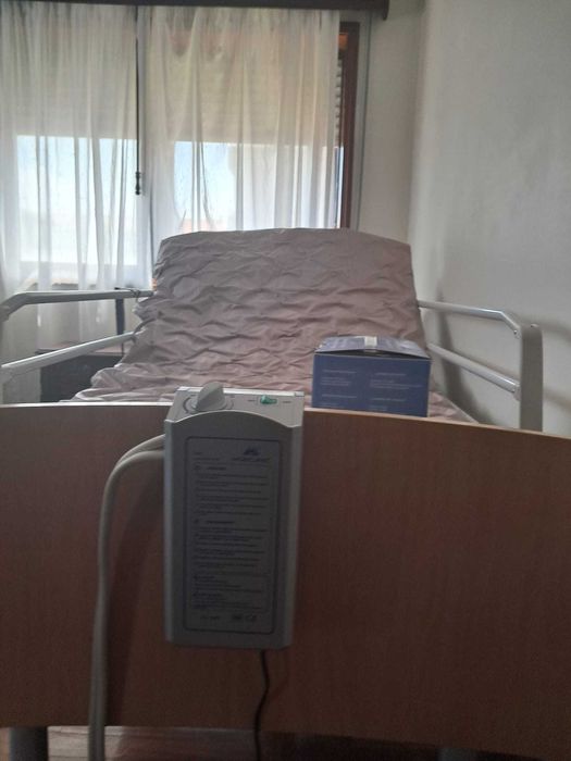 Cama Articulada e Kit Anti- escaras