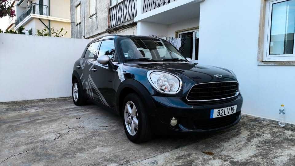 2011 Motor BMW - mini one countryman