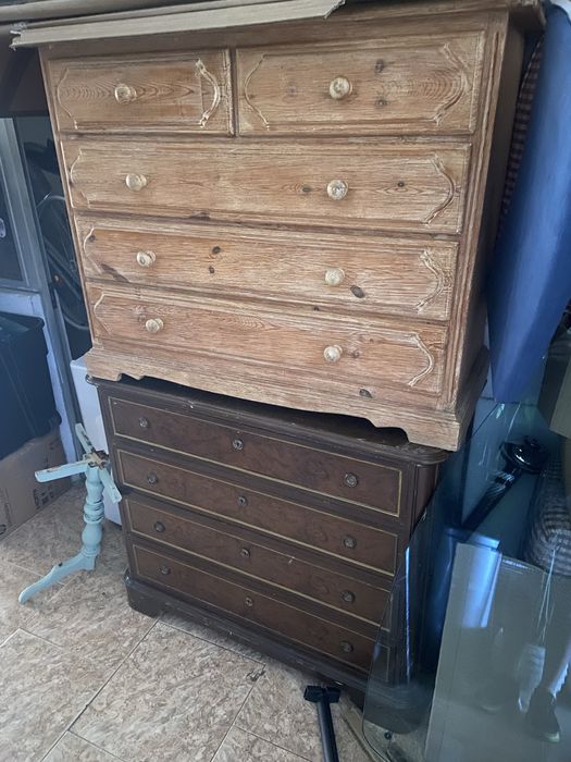 Vendo cada comoda 50 euros