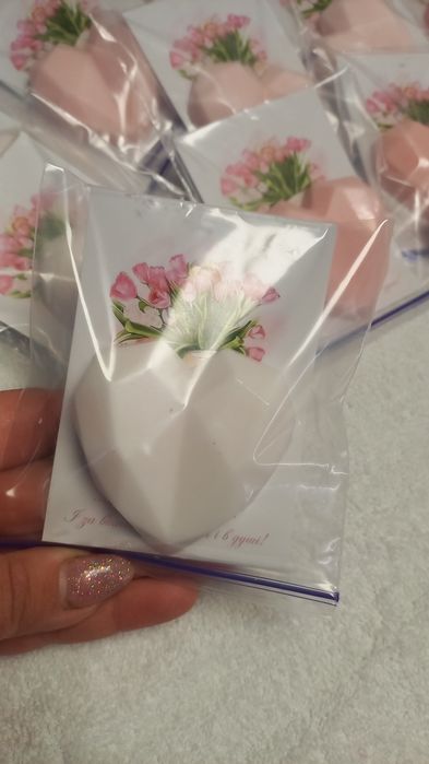 Мило з листівками