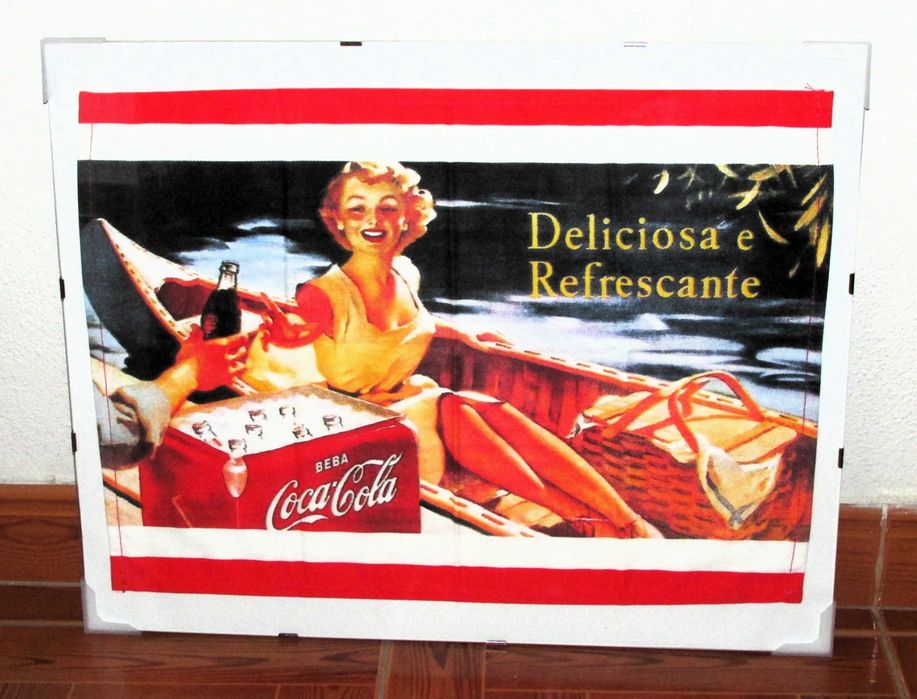 Quadro Com Pano Emoldurado Coca-Cola Vintage