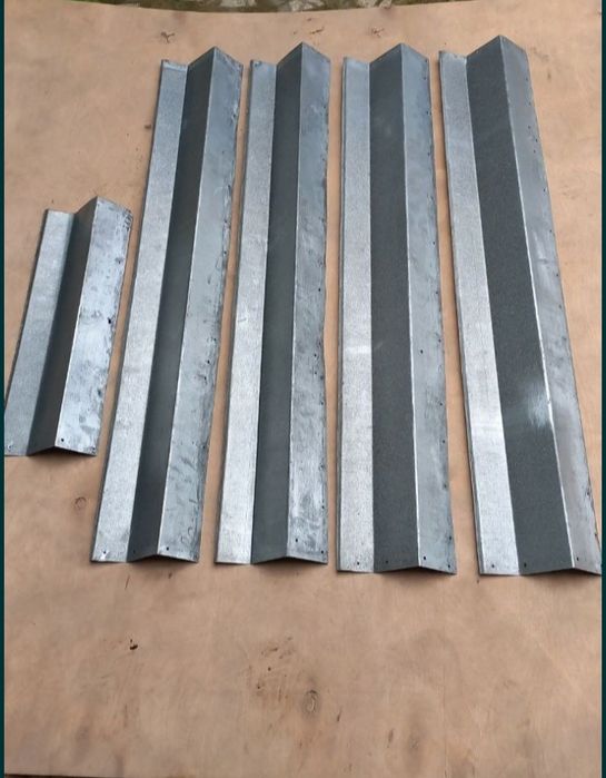 Полки-водоотводы оцинкованные ,колпак для вытяжной трубы