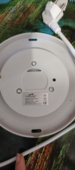 Електрочайник  Monle