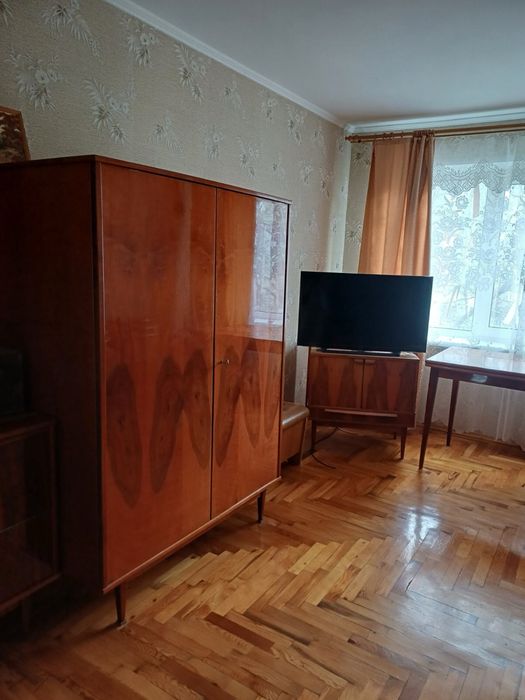 Сдам 2-х комнатную квартиру 5/3