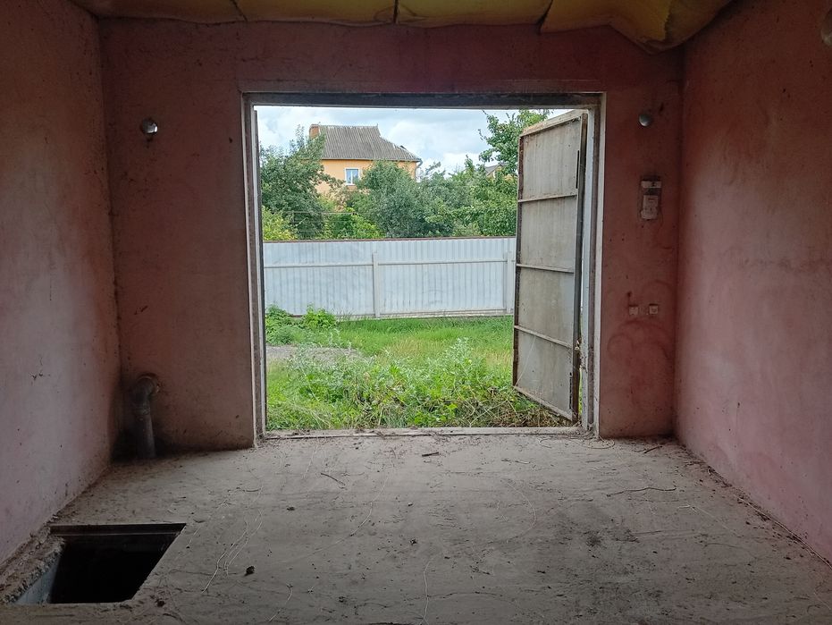 Продам гараж новий