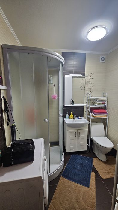 Продам заміський будинок