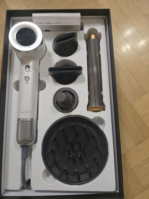 Suszarka do włosów  WG Elegance Air Pro