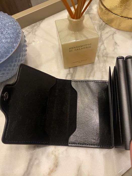 Carteira de couro (personalizavel simbolos, nomes …)