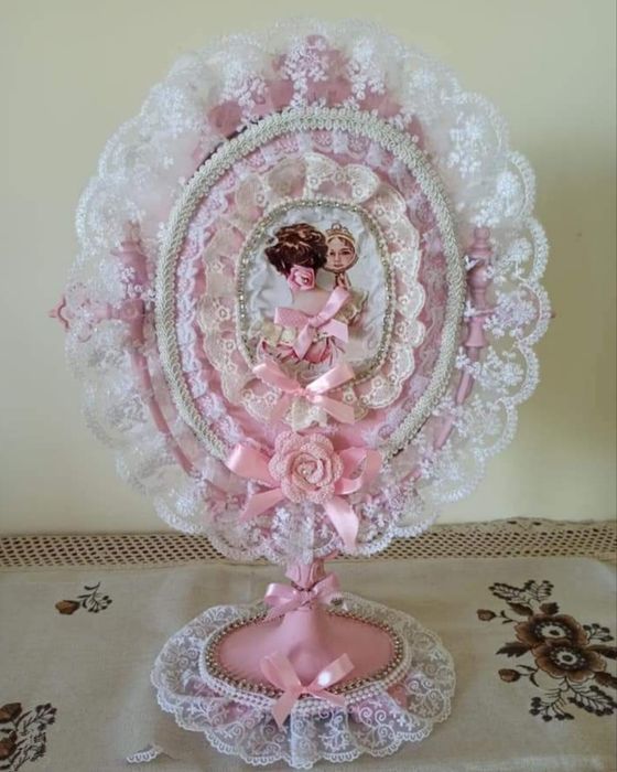 Espelho vintage de toucador decorado