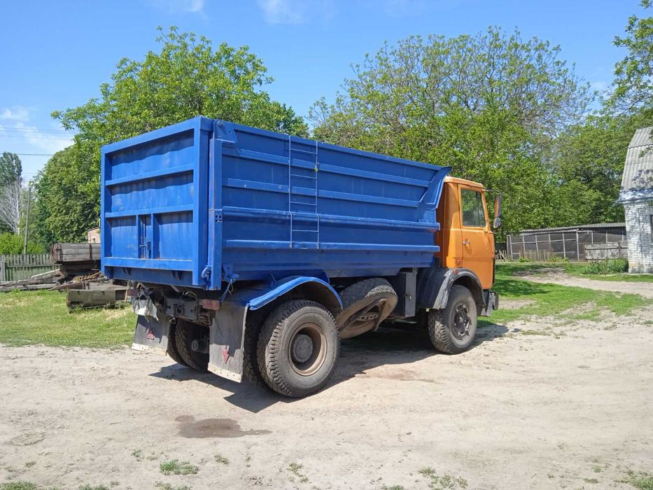 Продам МАЗ 5551